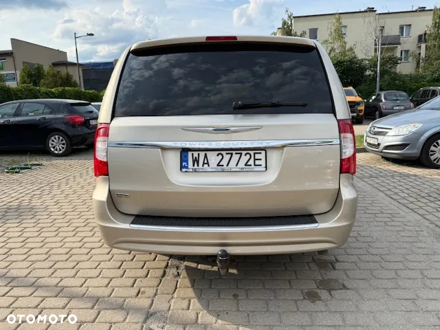 Chrysler Town & Country 3.6 Touring - 6