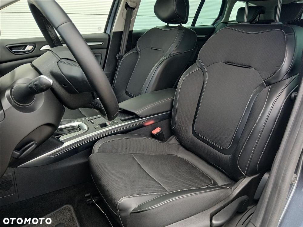 Renault Megane - 25