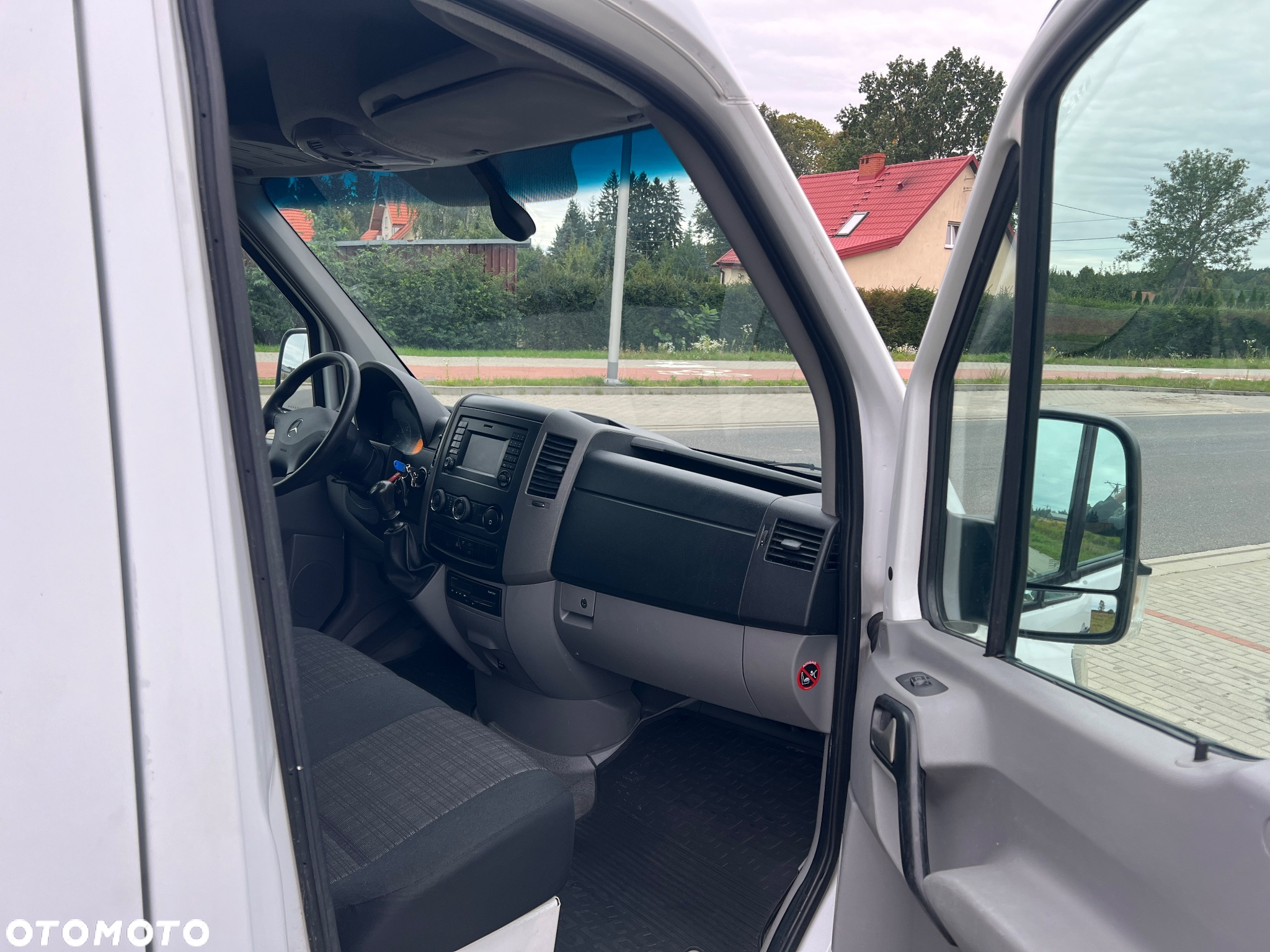 Mercedes-Benz Sprinter - 18