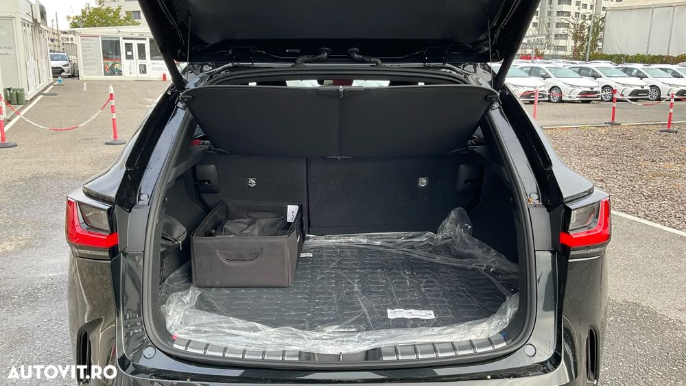 Lexus Seria NX 450h+ AWD CVT PHEV Executive - 10