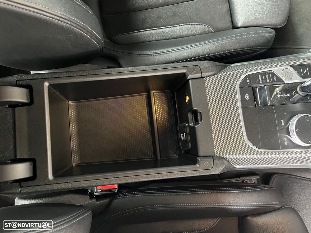 BMW 420 d Pack Desportivo M Auto - 35