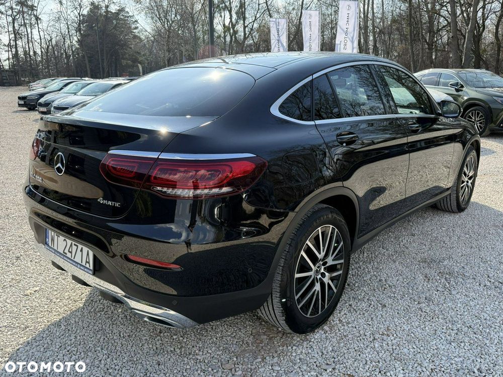 Mercedes-Benz GLC - 12