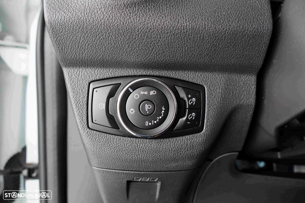 Ford Tourneo Courier 1.5 TDCi Ambiente - 12