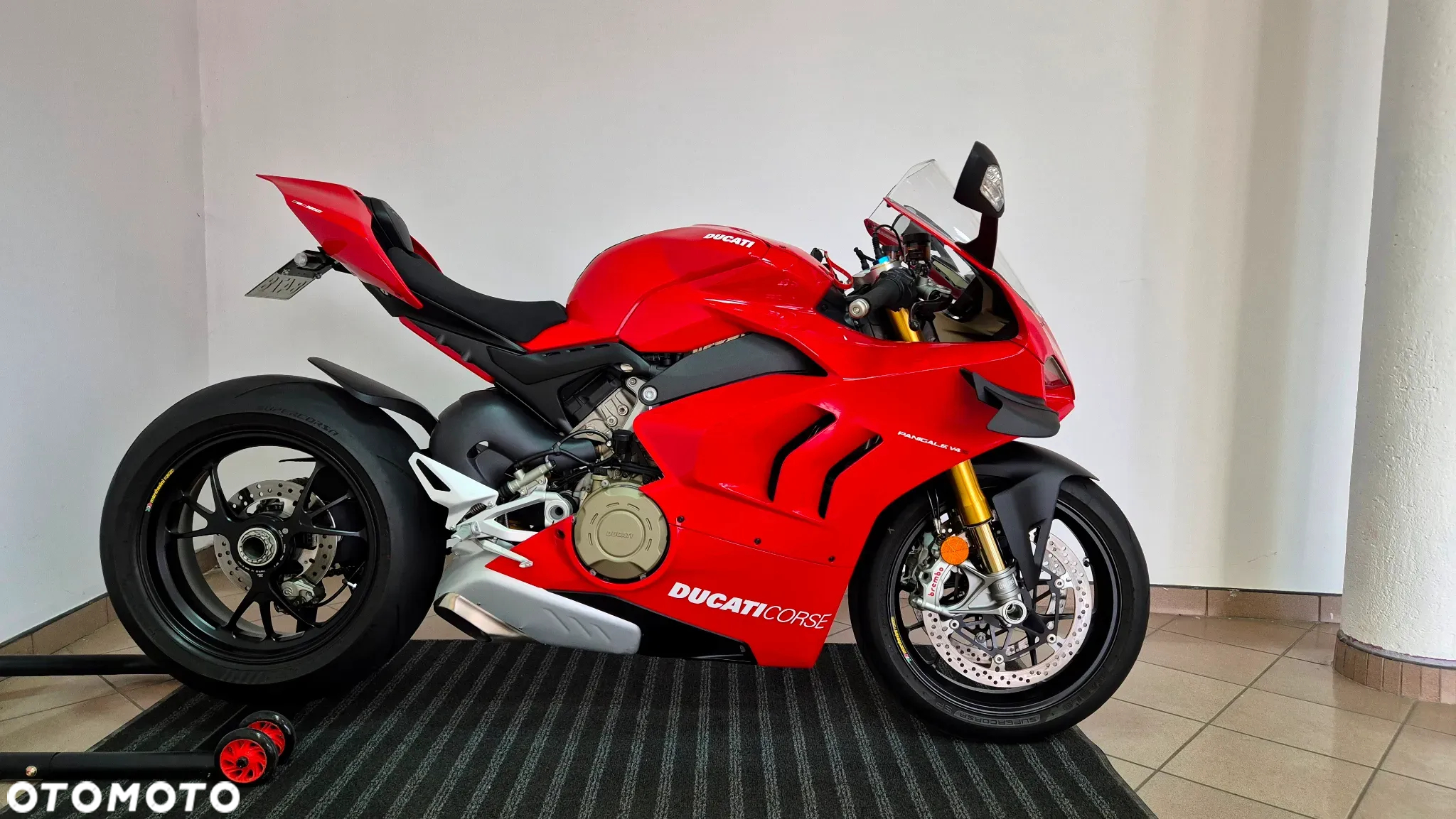 Ducati Panigale V4S - 17