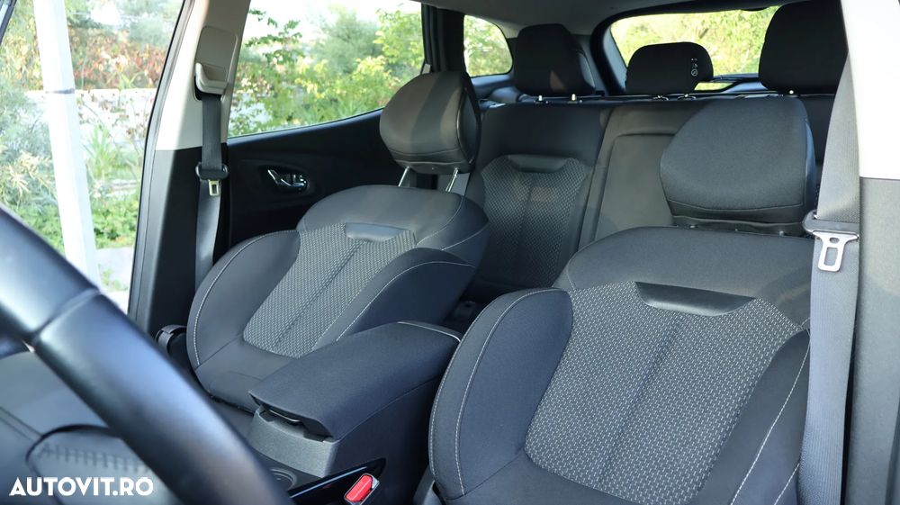 Renault Kadjar Energy dCi 110 EDC Business - 14