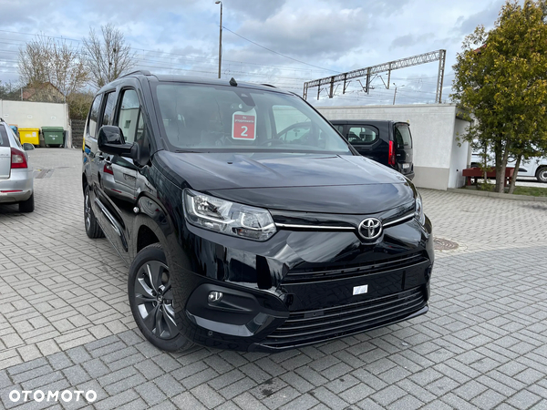 Toyota Proace City Verso Long 1.5 D-4D Family