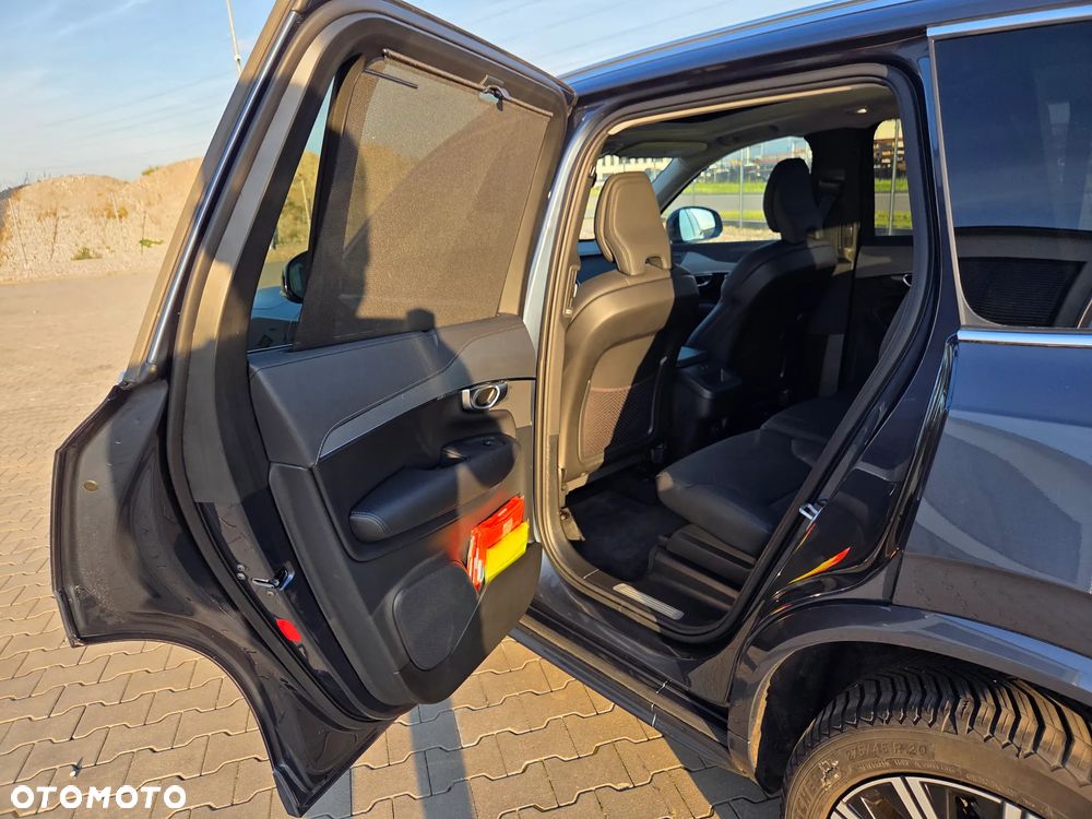 Volvo XC 90 B5 D AWD Plus Bright - 12