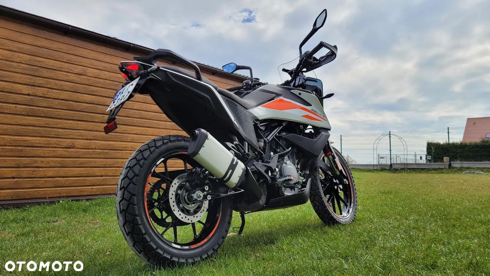 KTM Adventure - 6