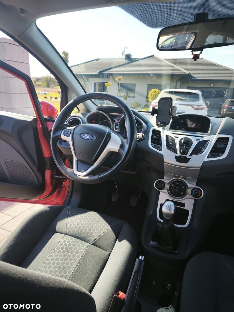 Ford Fiesta 1.25 Ambiente - 12