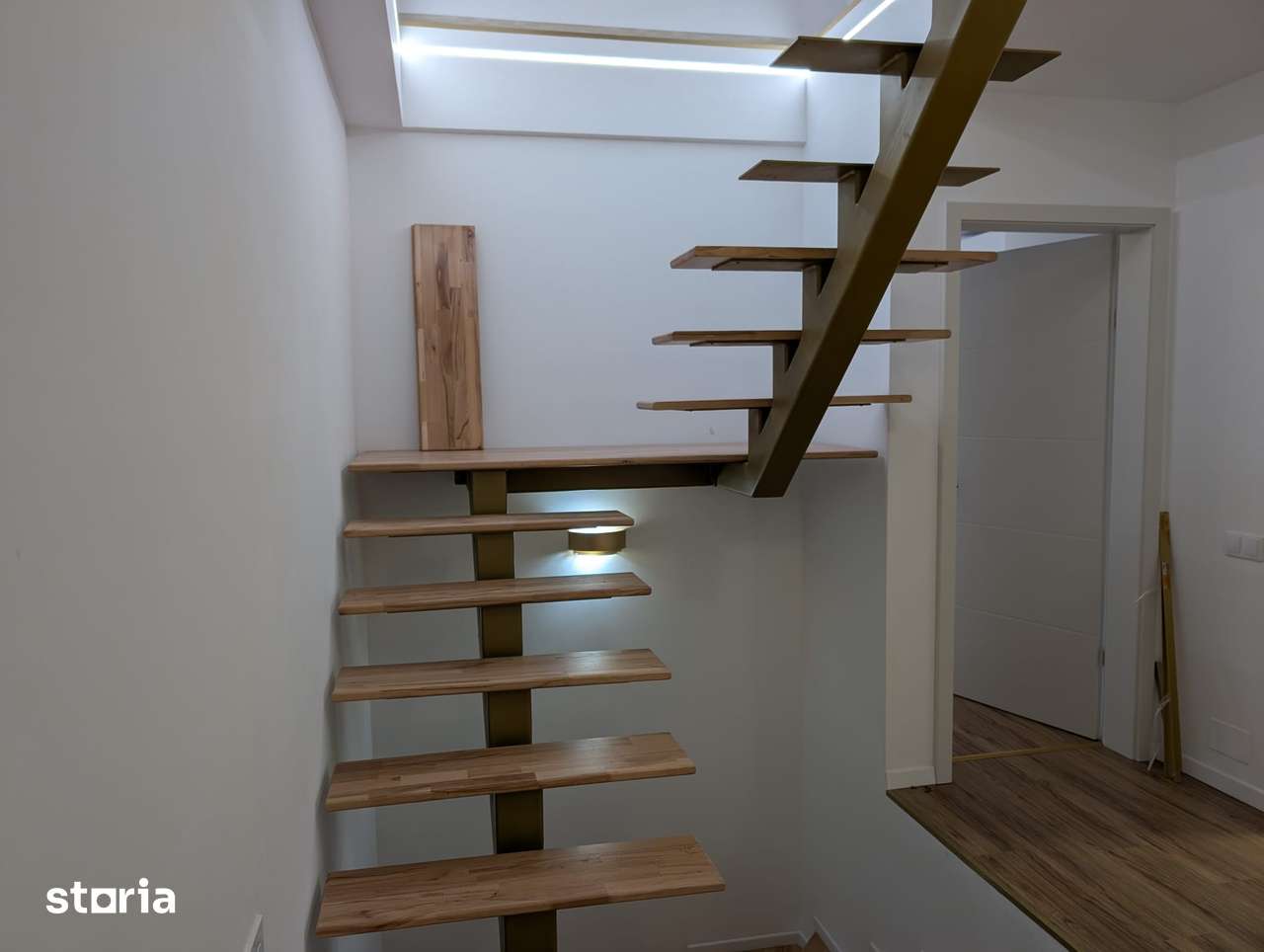 Casa tip duplex semimobilat pentru birouri sau locuit - Imagine principală: 4/20