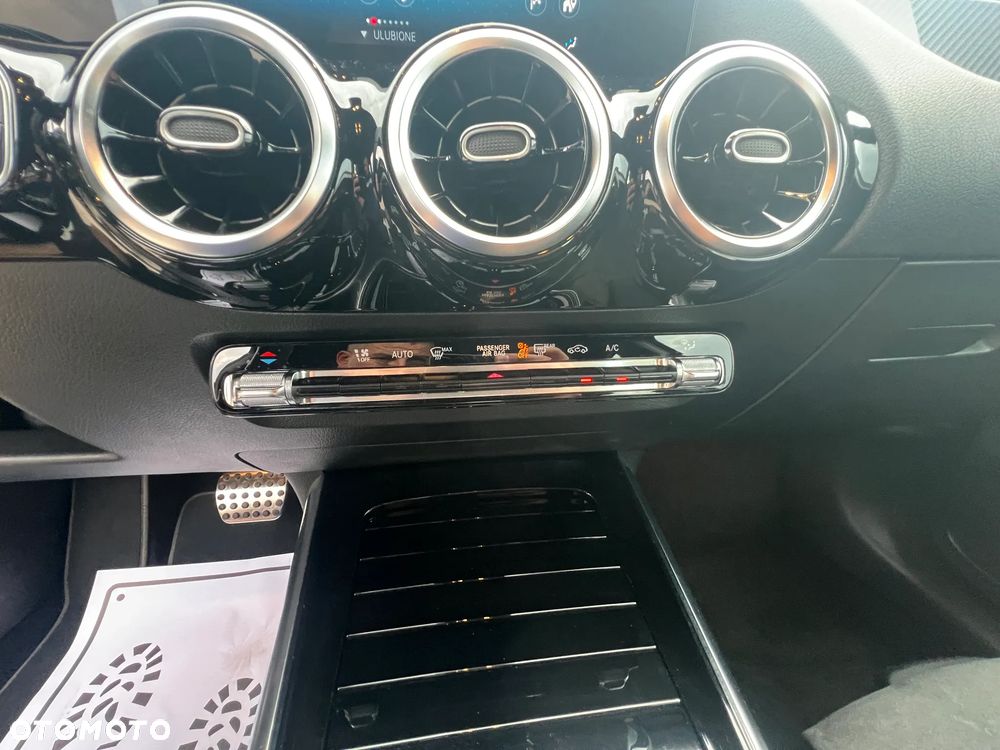 Mercedes-Benz Klasa B 200 d 8G-DCT AMG Line - 32