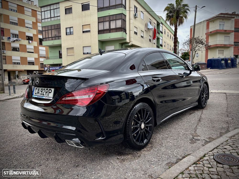 Mercedes-Benz CLA 180 - 4