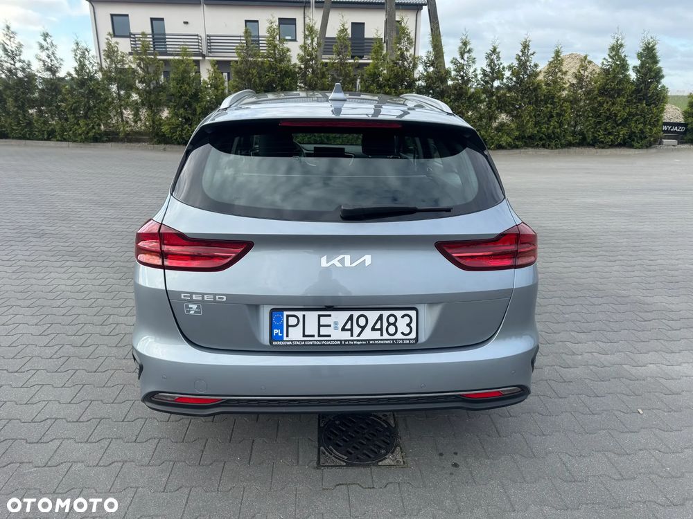 Kia Ceed 1.5 T-GDI M - 5