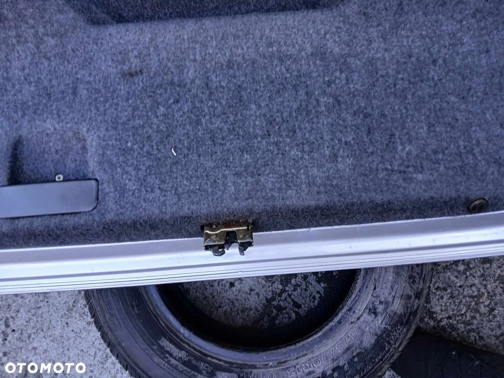 Audi A4 B6 Sedan Klapa bagażnika - 8