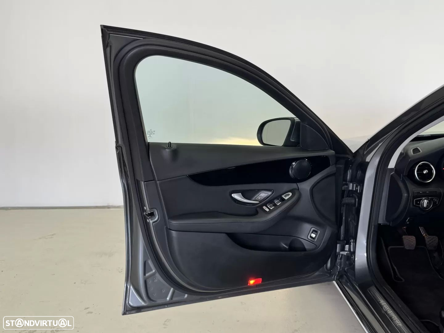 Mercedes-Benz C 200 d Business Solutions - 12