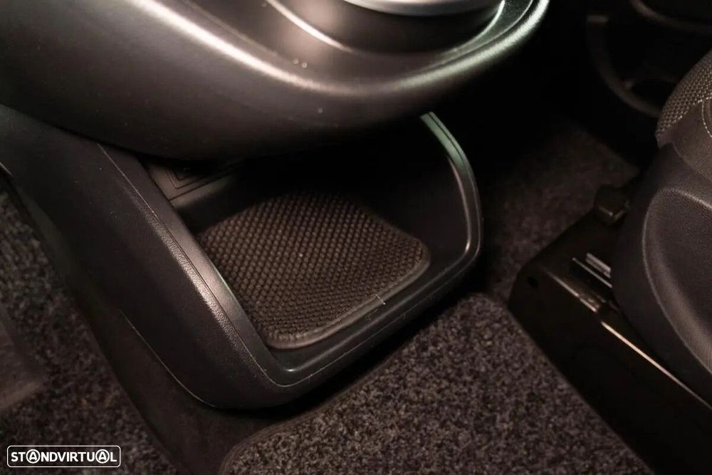 Mercedes-Benz EQV 300 - 30