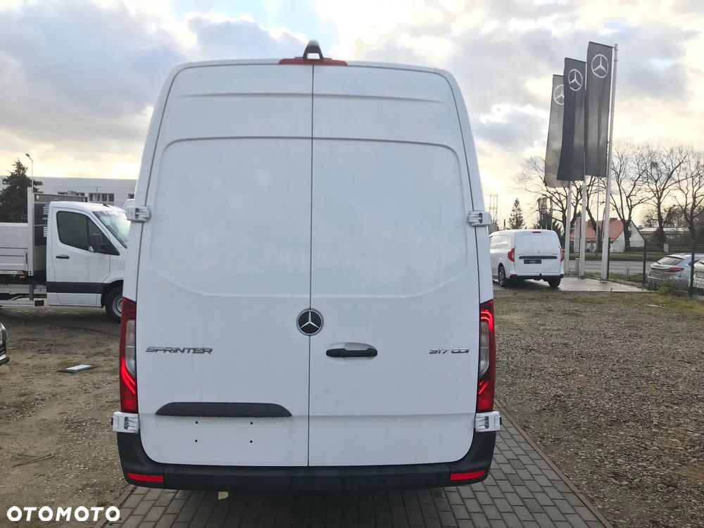 Mercedes-Benz Sprinter 317cdi - 4