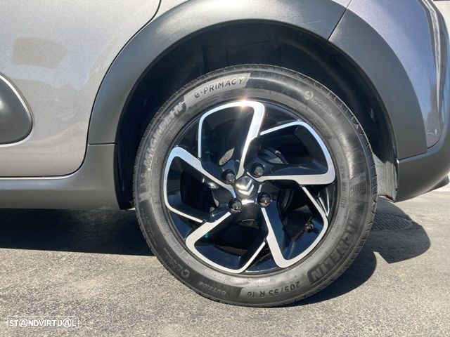 Citroën C3 1.2 PureTech C-Series - 10