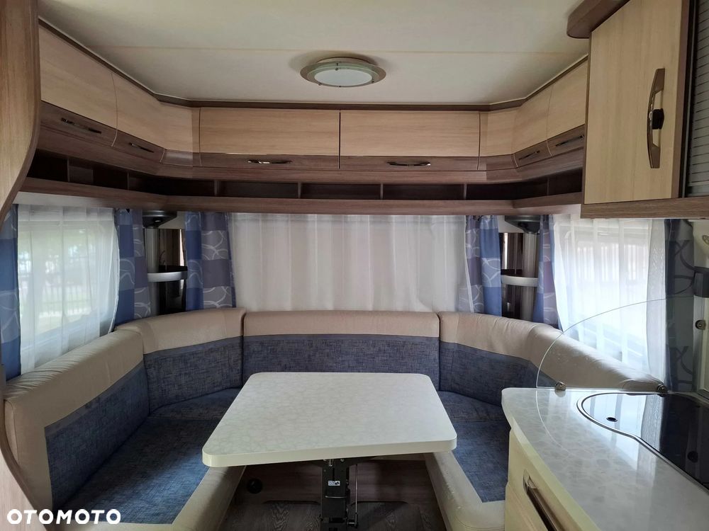 Hobby 460 UFE   De Luxe - 12