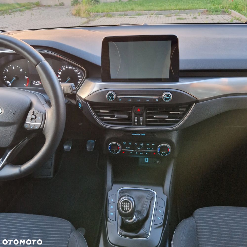Ford Focus 2.0 TDCi Titanium ASS - 22