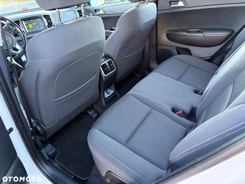 Kia Sportage 2.0 CRDI 4WD Automatik Vision - 12