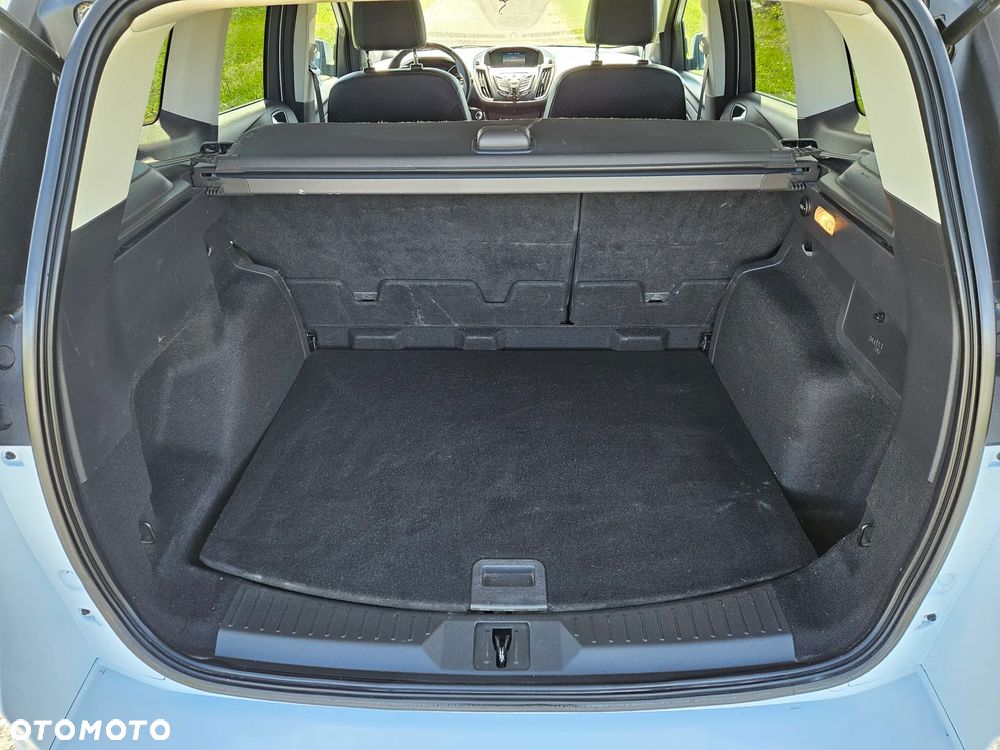 Ford Kuga 2.0 TDCi 4x2 Titanium - 10