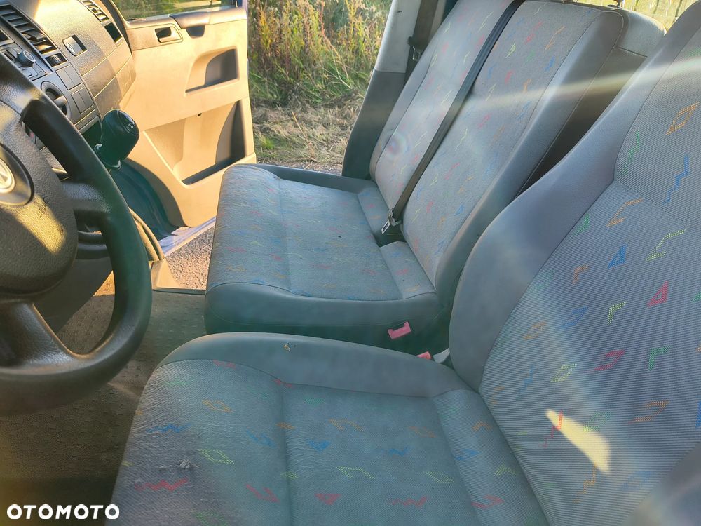 Volkswagen T5 - 19