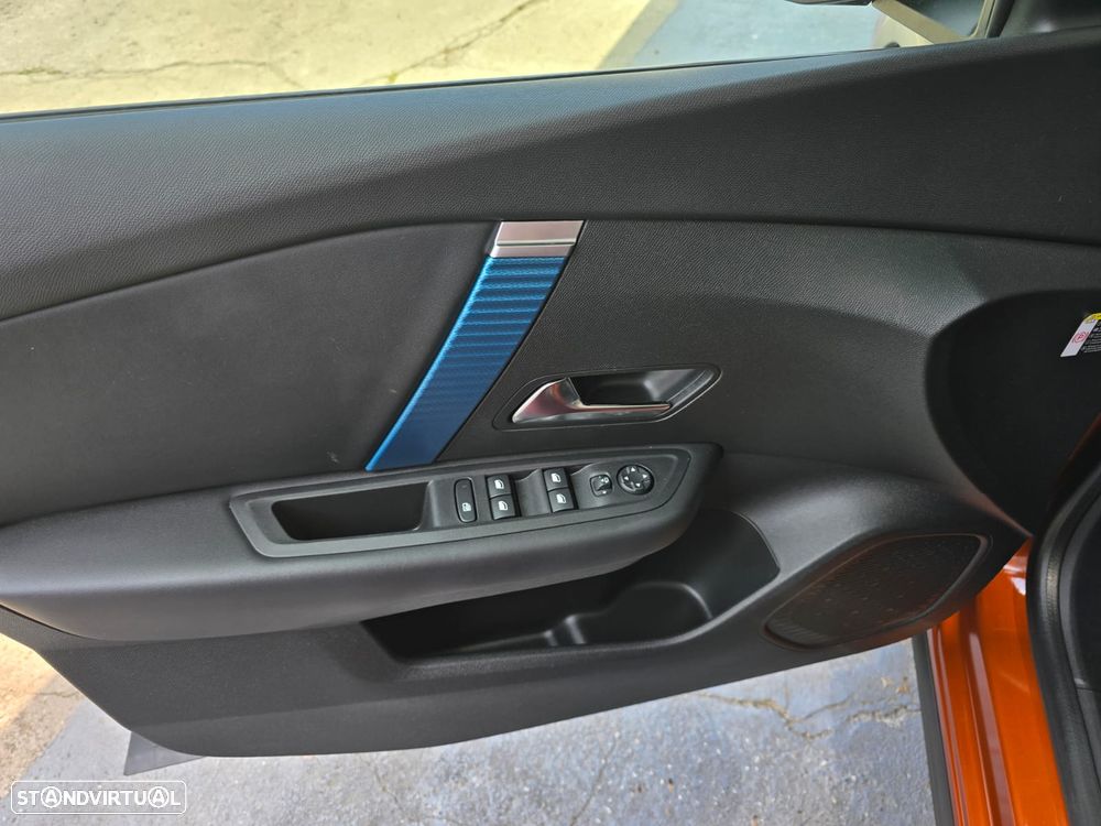Citroën e-C4 Shine - 8