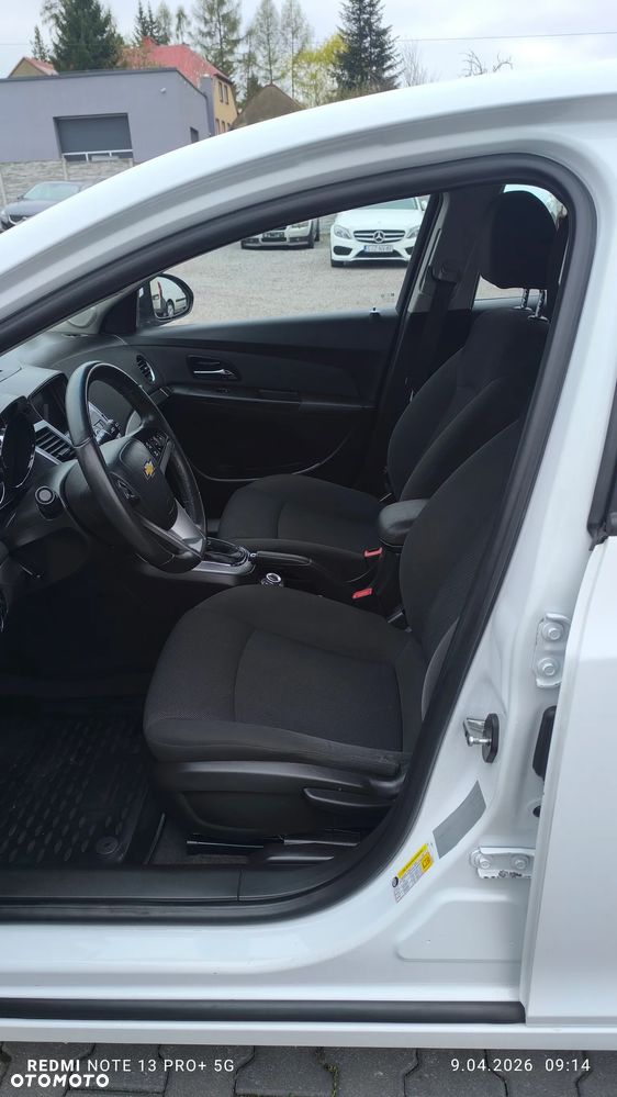 Chevrolet Cruze 1.4 T LTZ - 25