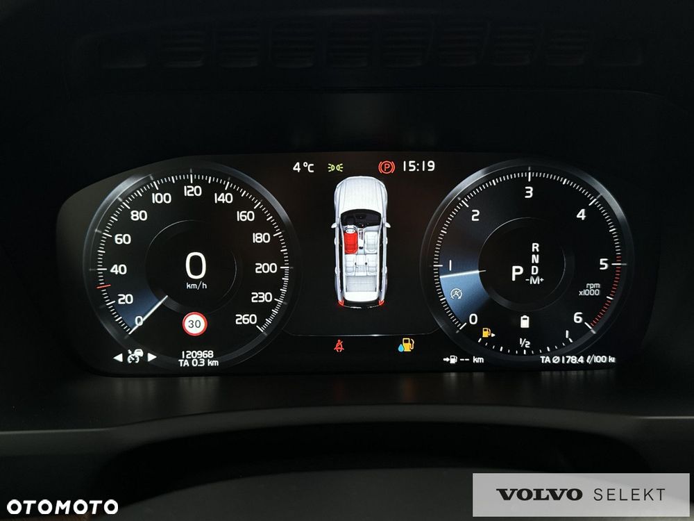 Volvo XC 90 - 34