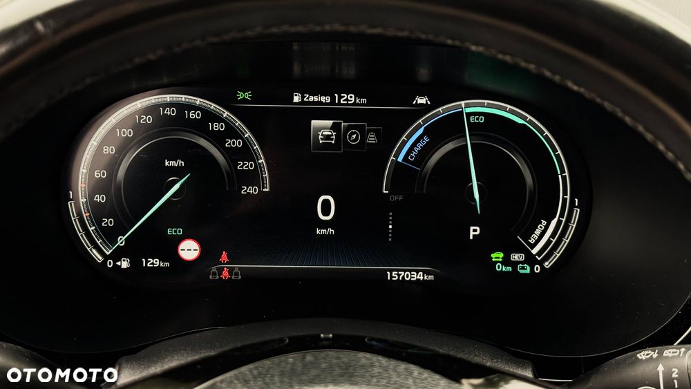Kia XCeed - 14