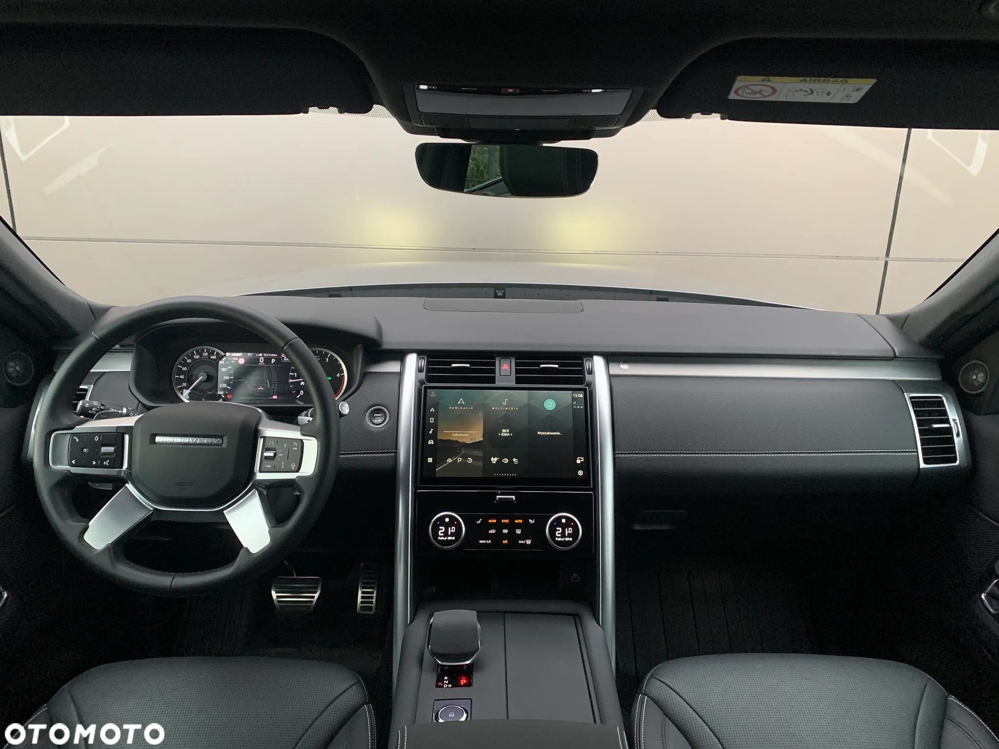 Land Rover Discovery - 12