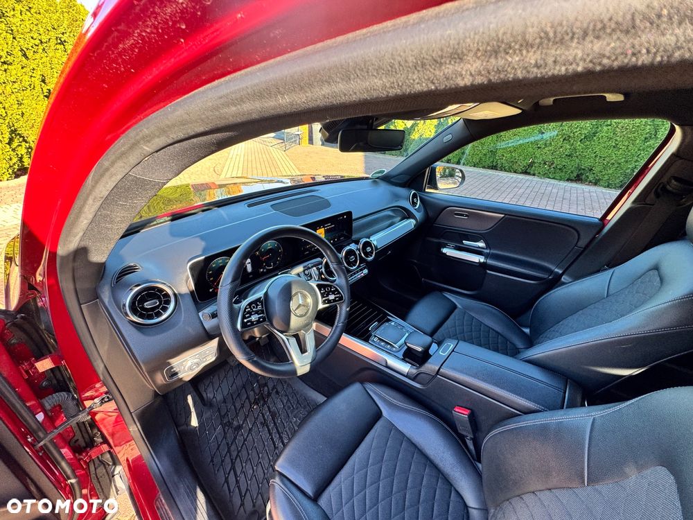 Mercedes-Benz GLB 220 d 4Matic 8G-DCT Progressive - 19