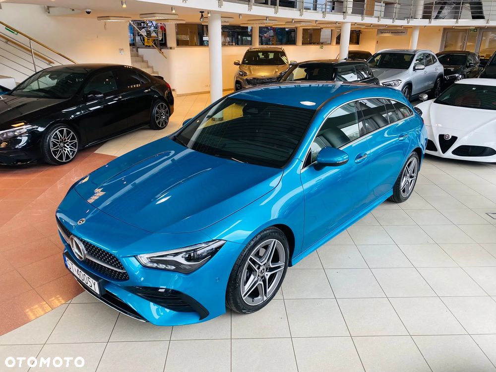 Mercedes-Benz CLA 180 AMG Line 7G-DCT - 1