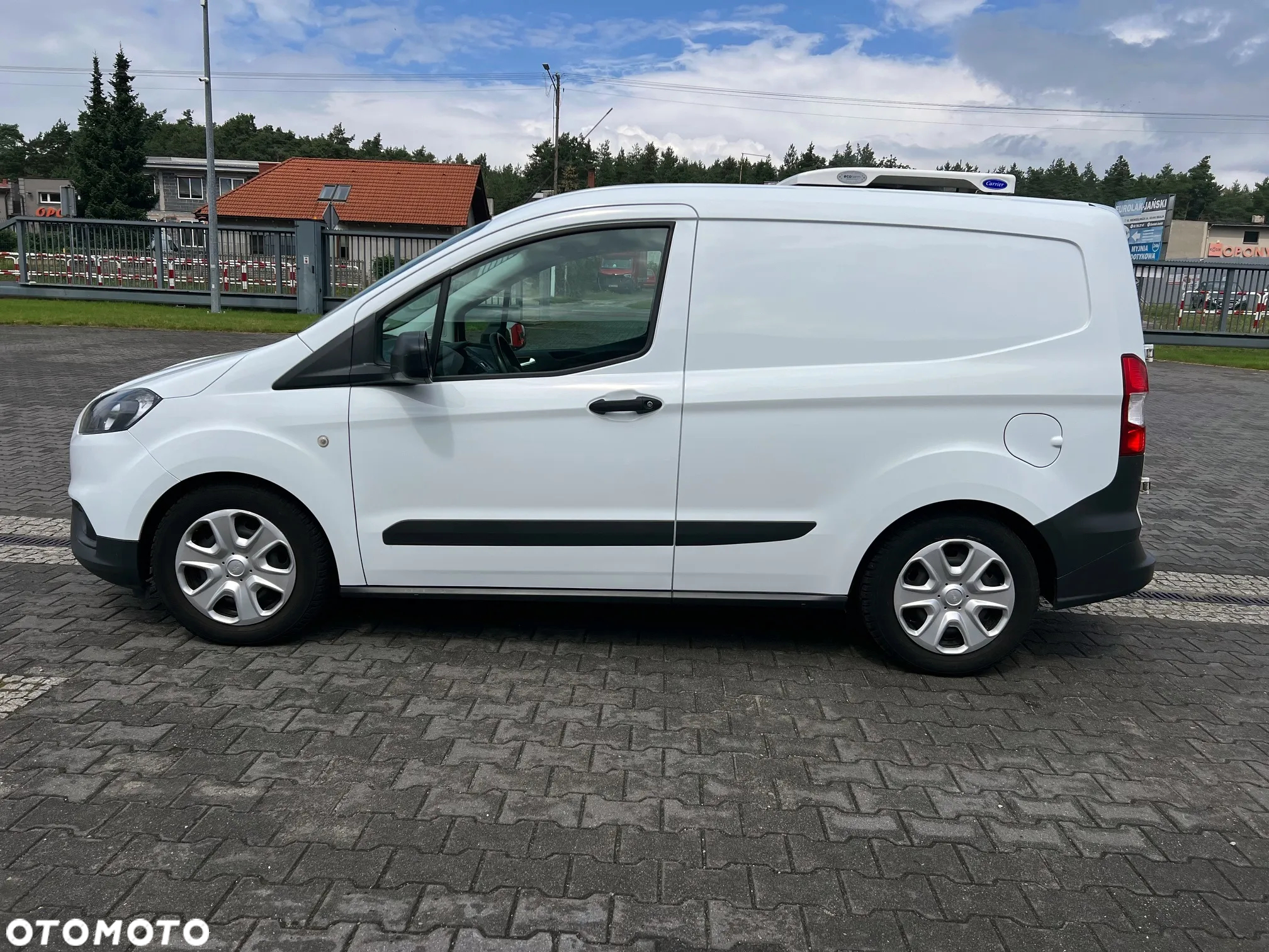 Ford Transit Courier Chłodnia/Izoterma 2021/2020 Salon PL, Jeden Właściciel - 3