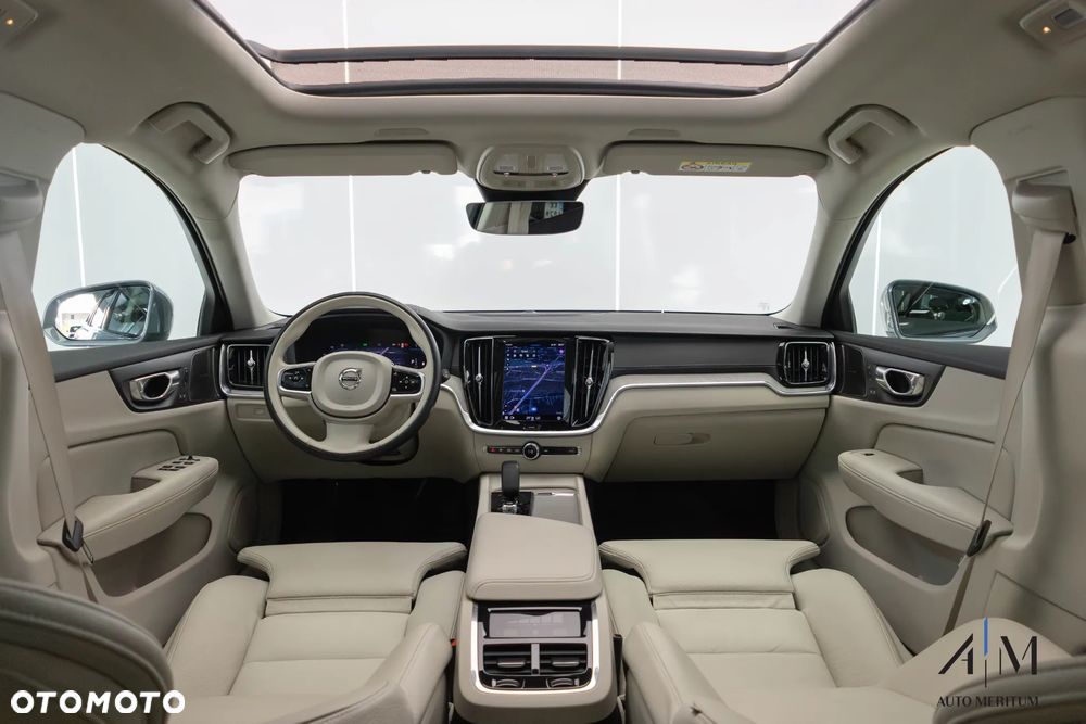 Volvo V60 Cross Country B4 D AWD Geartronic - 14