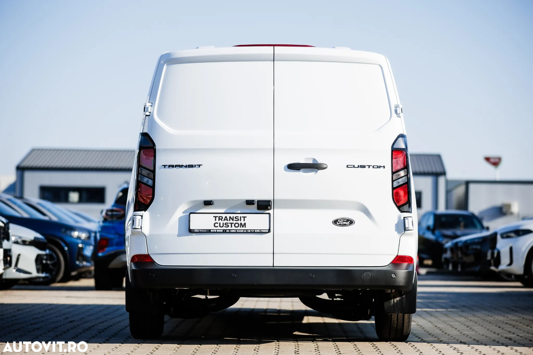 Ford Transit Custom - 8