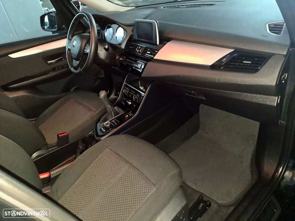 BMW 216 Gran Tourer i 7L Advantage - 13