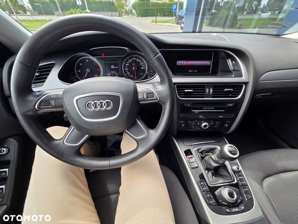 Audi A4 Avant 2.0 TDI - 14