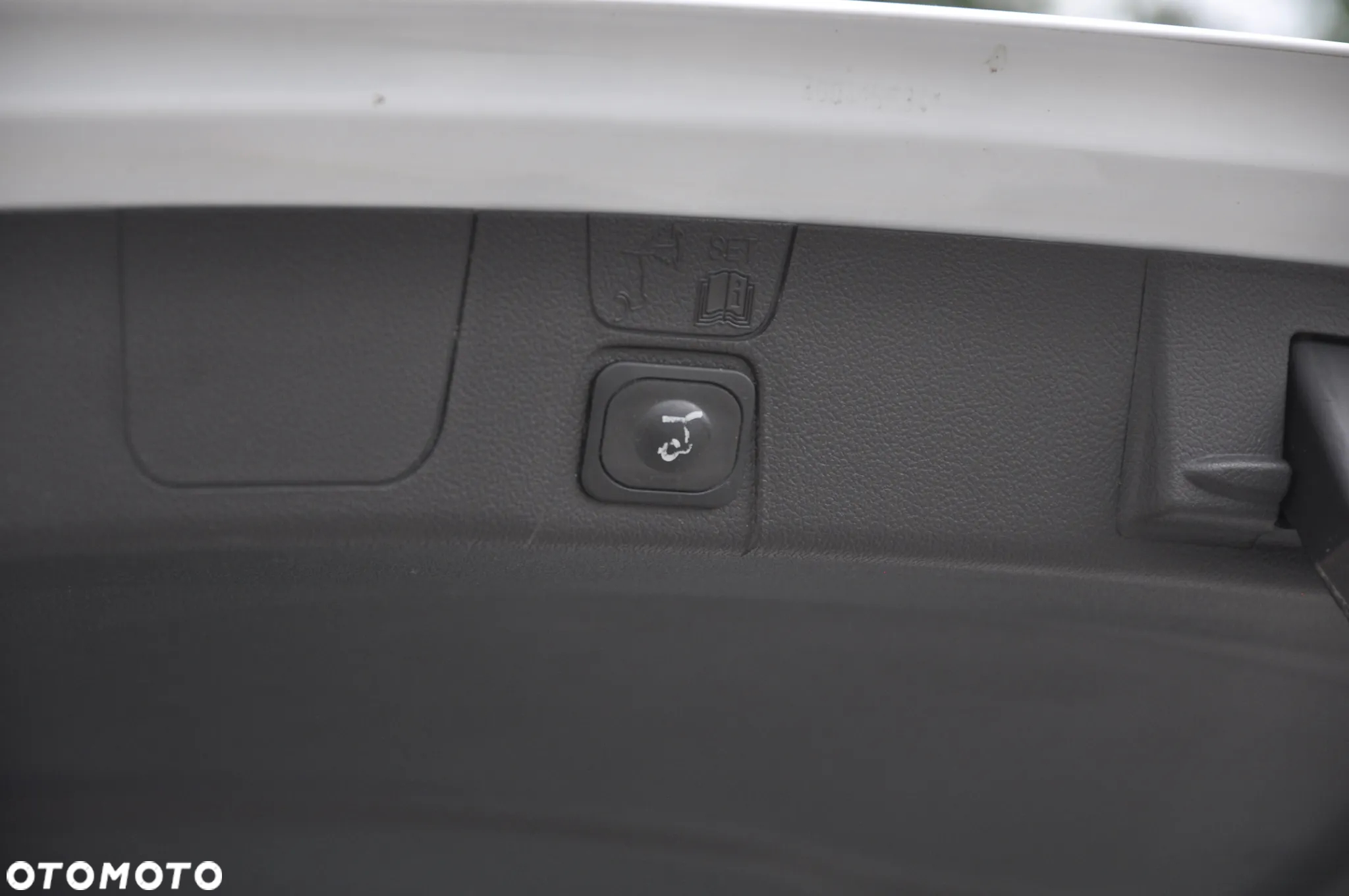 Ford C-MAX 1.5 EcoBoost Titanium ASS - 24