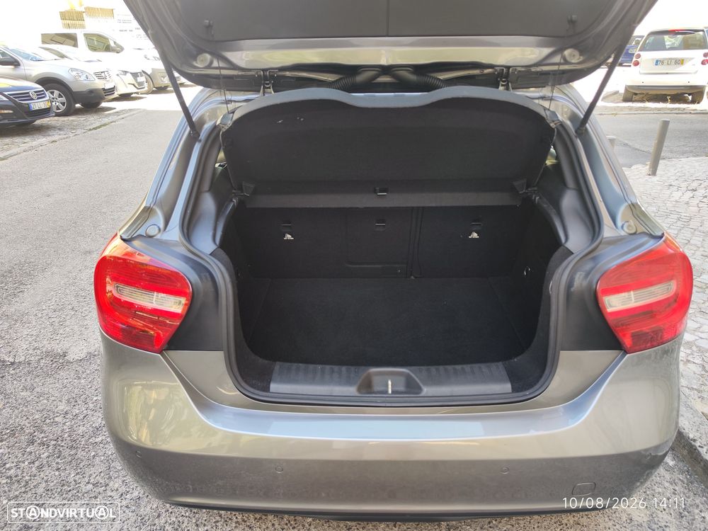 Mercedes-Benz A 180 d Urban - 18