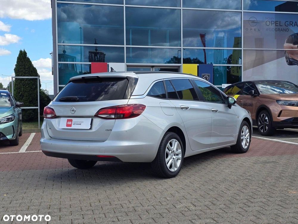 Opel Astra 1.6 CDTI Enjoy - 6