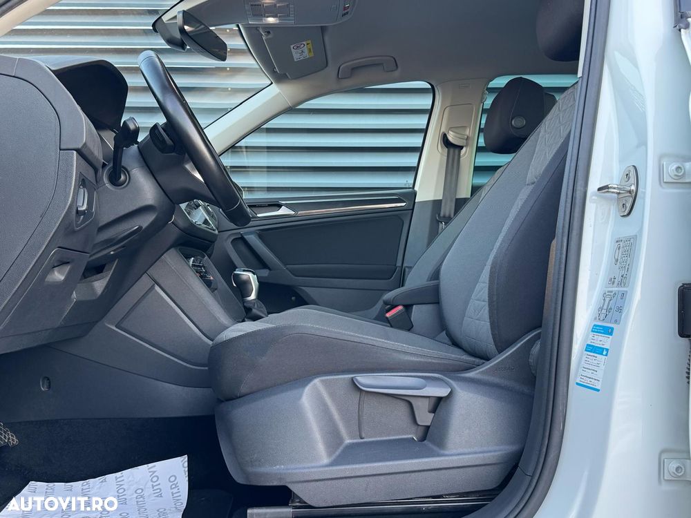 Volkswagen Tiguan 2.0 TDI SCR 4MOTION DSG Life - 17