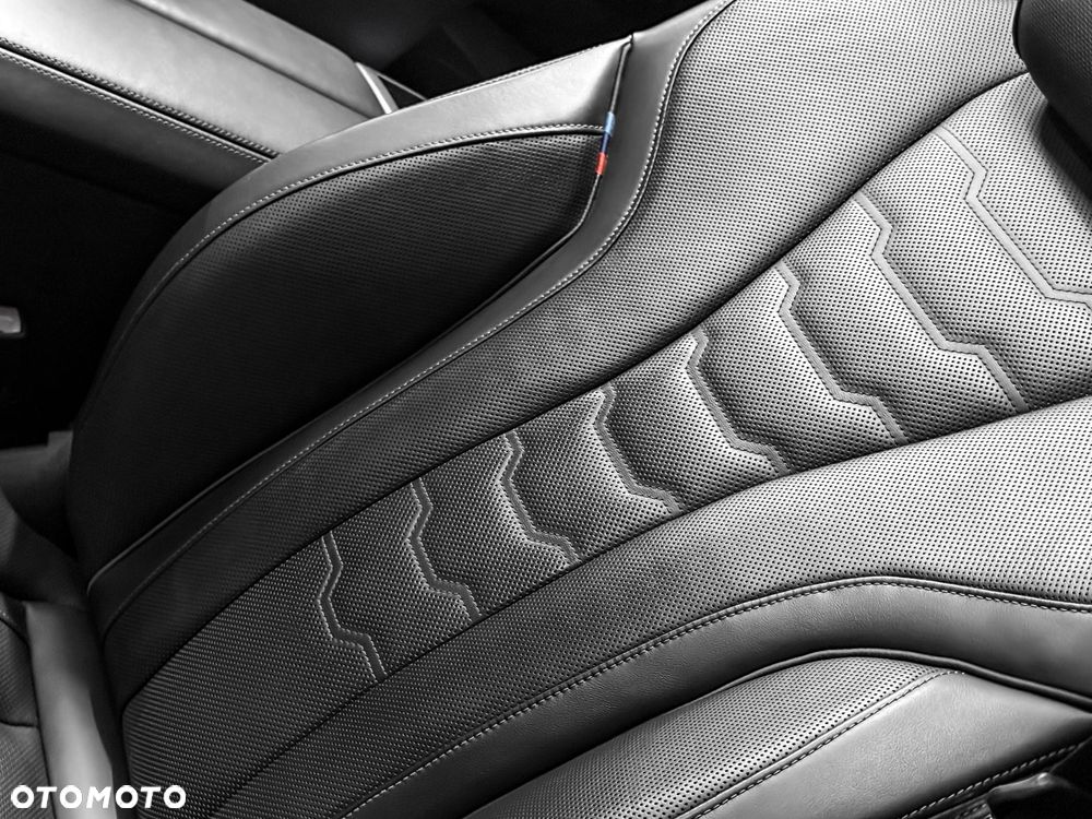 BMW Seria 8 840d xDrive - 28