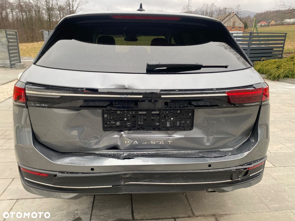 Volkswagen Passat 2.0 TDI EVO Elegance DSG - 6