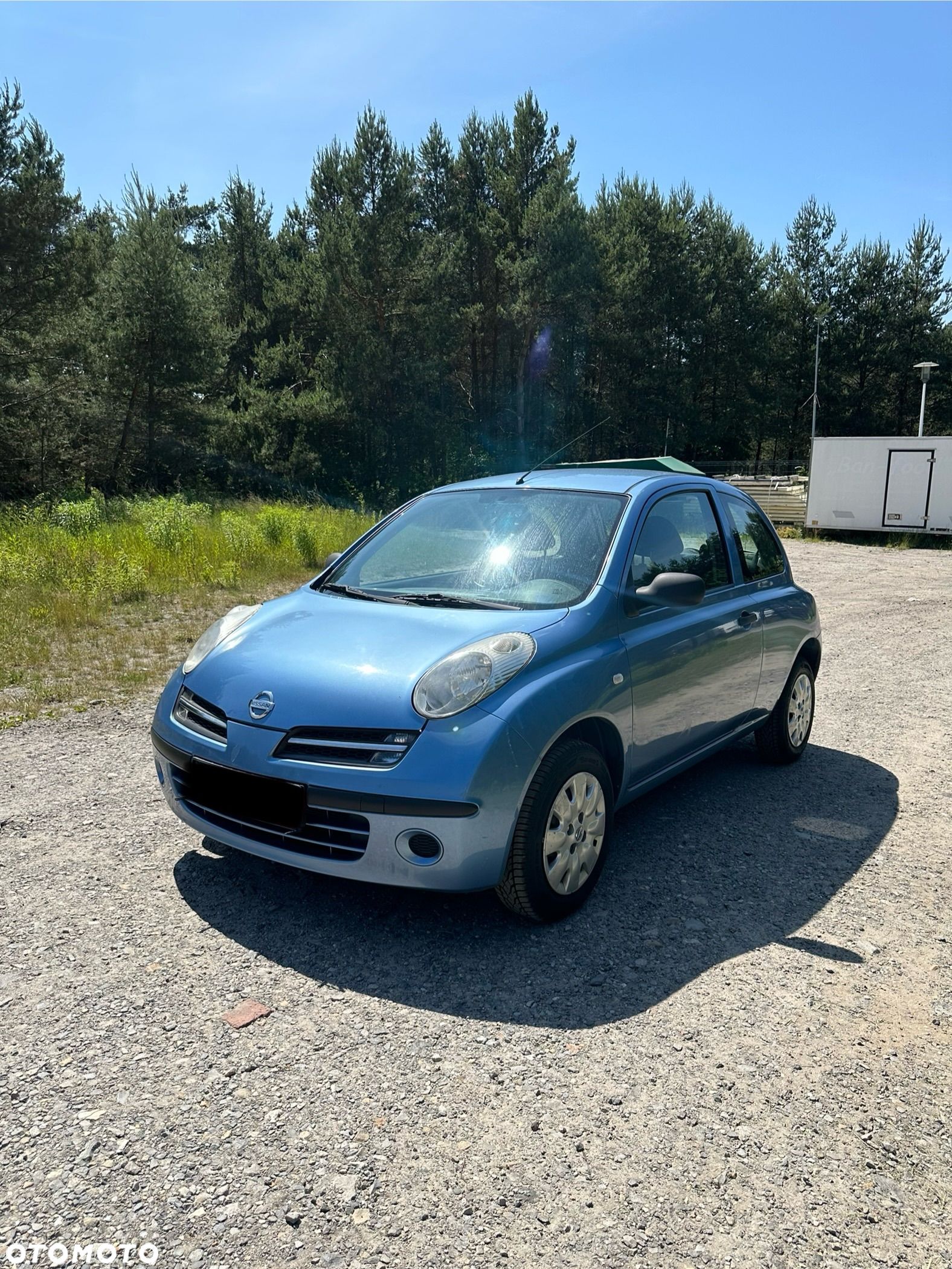 Nissan Micra - 1