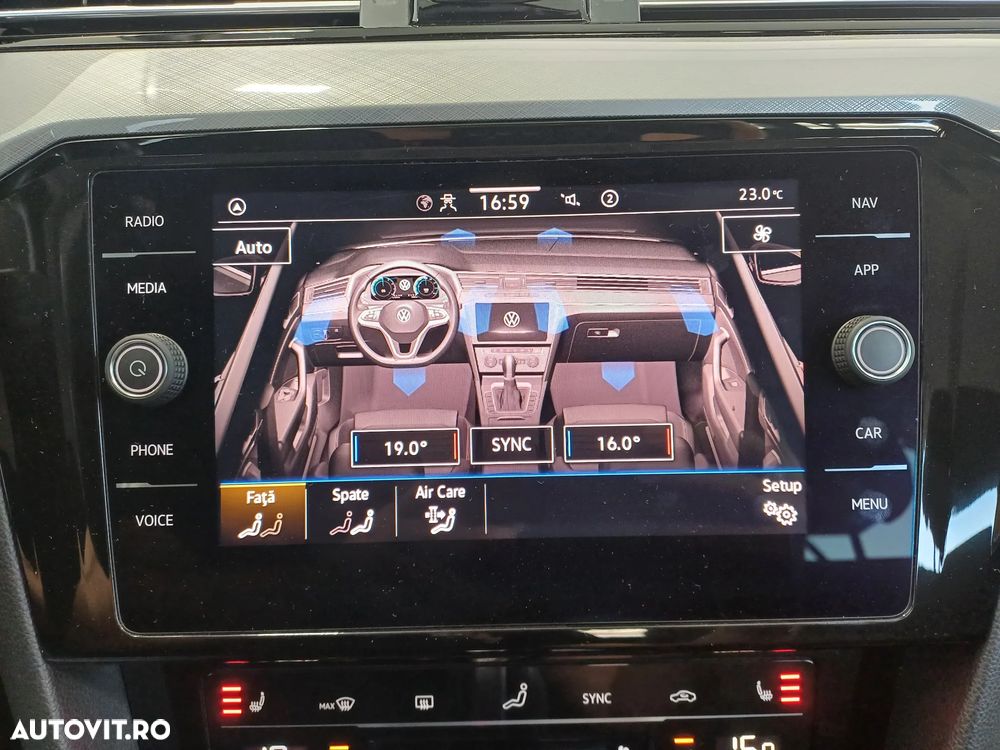 Volkswagen Passat 2.0 TDI DSG Comfortline - 27