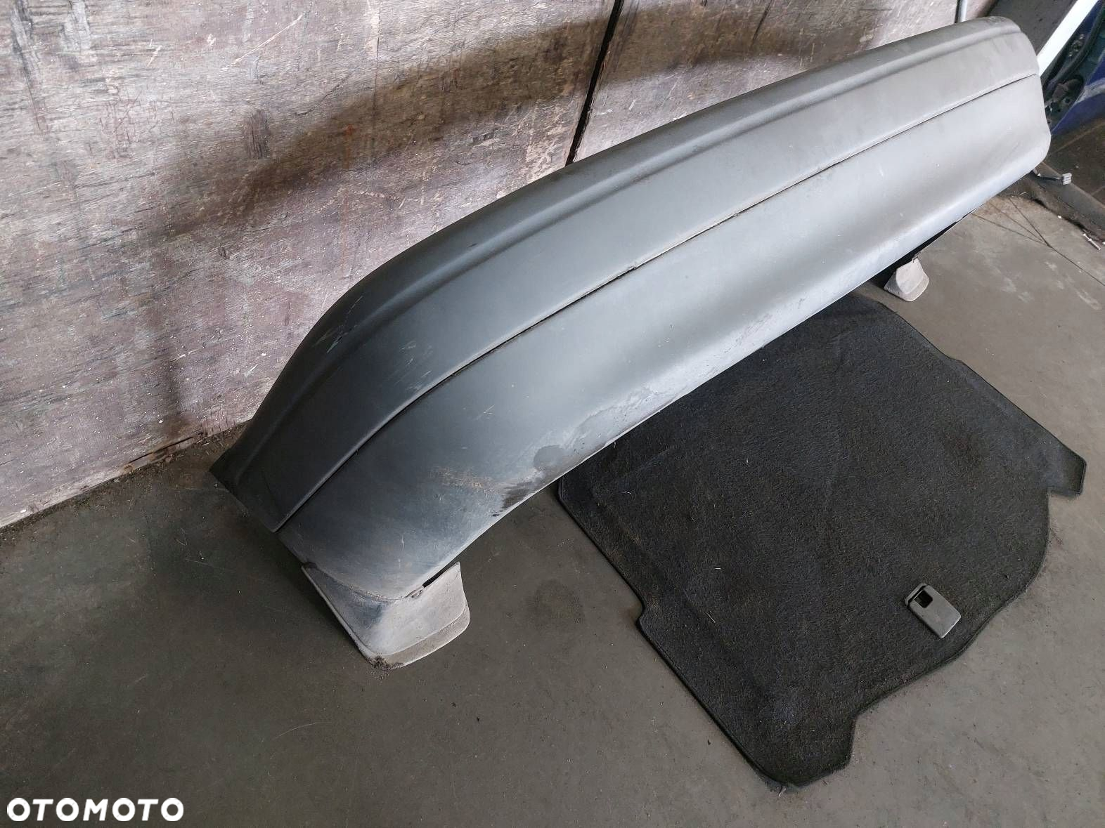 ZDERZAK TYŁ TOYOTA COROLLA E11 LIFT - 3