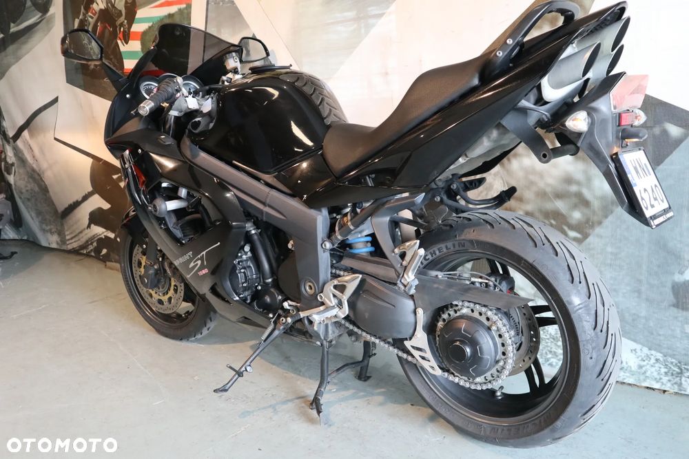 Triumph Sprint - 9