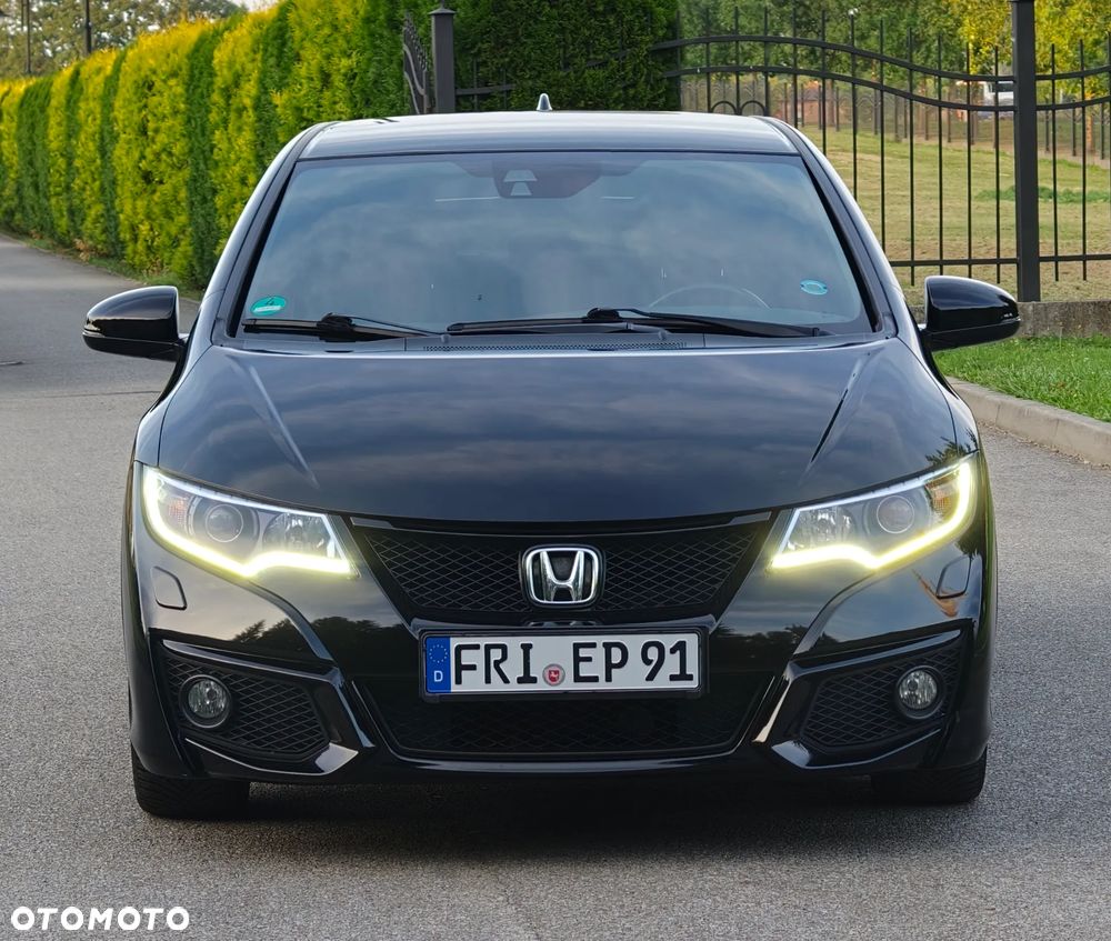 Honda Civic 1.8 i-VTEC Sport Black Edition - 14